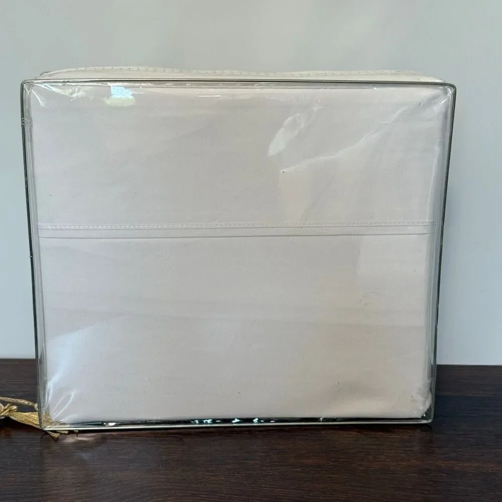 Luxclub 4 piece Twin XL white sheet set NIB